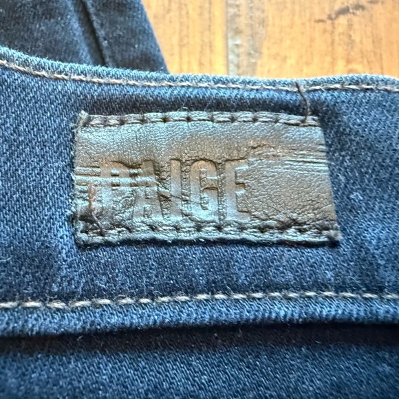 Paige Verdugo Ankle dark wash woman jeans. Size 31. Excellent condition. - Picture 5 of 6